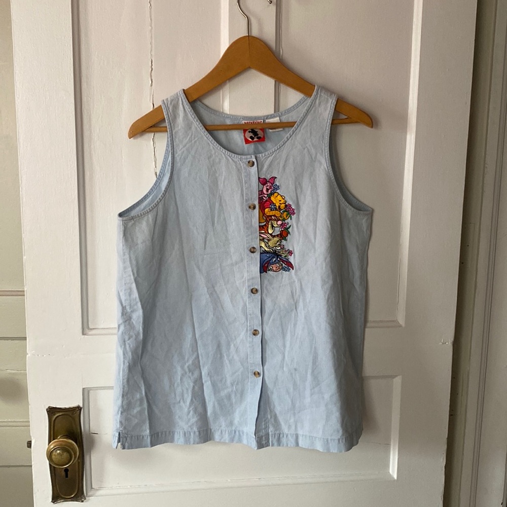 Vintage Whinnie The Pooh Embroidered Sleeveless Button Down size XL
